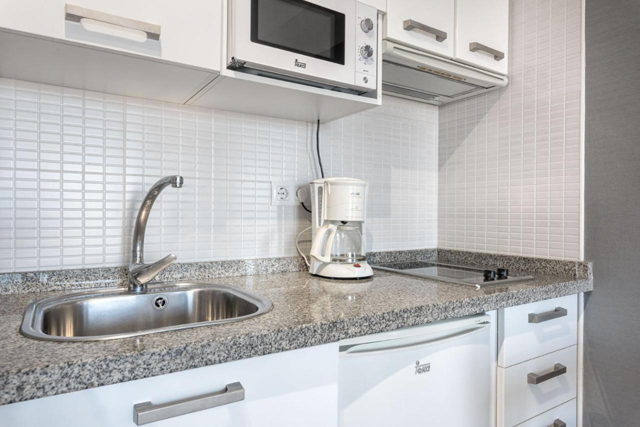 Susana Beach Apartment In Malaga By Solaga Holiday Homes 외부 사진